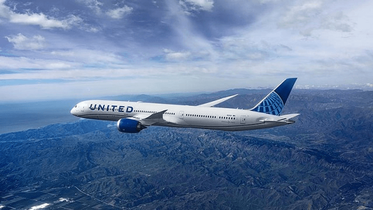 United Airlines Boeing 787 Dreamliner