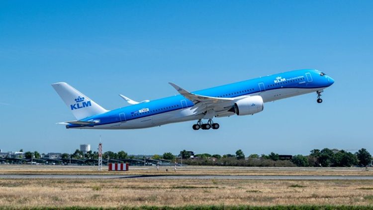 Erster Airbus A350 Klm.jpg